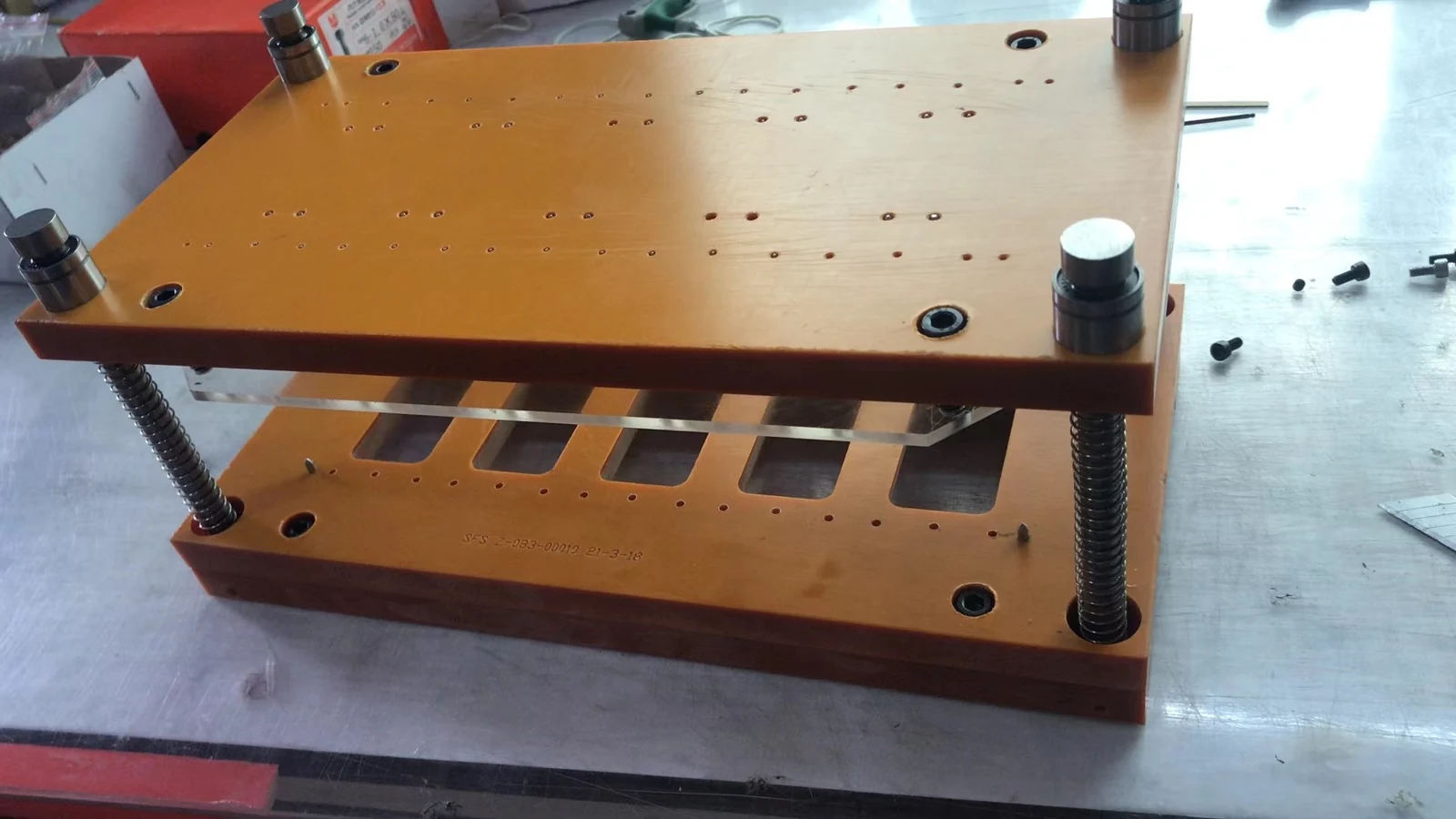 排废治具实物